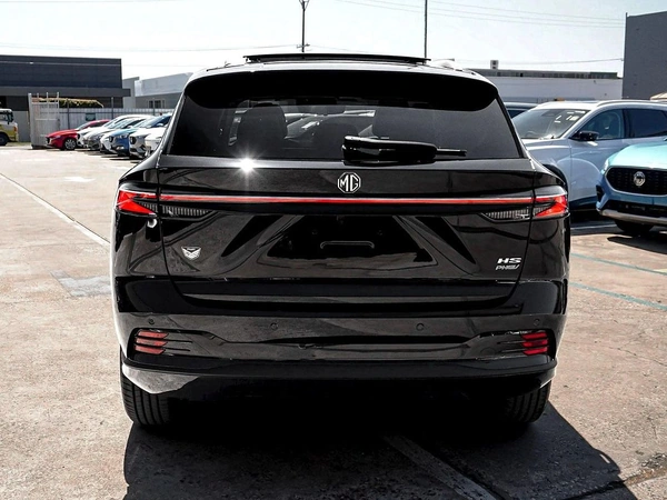 2025 MG HS Super Hybrid Essence Automatic PHEV