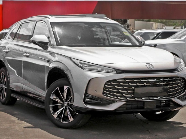 2025 MG HS Super Hybrid Luxury Automatic Plug-in Hybrid