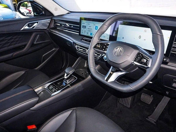 2025 Mg Hs Hybrid+ Excite CVT Automatic Hybrid