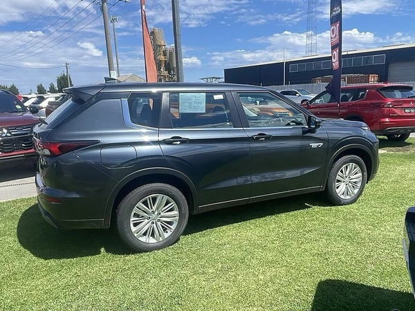 2025 Mitsubishi Outlander PHEV ES ZM Automatic 4WD
