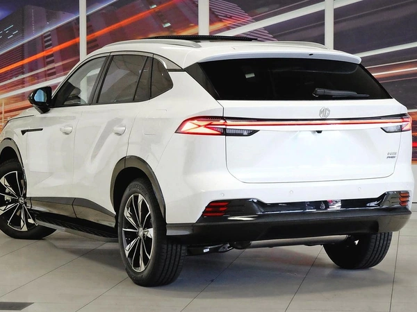 2025 MG HS Super Hybrid Essence Automatic Plug-in Hybrid FWD