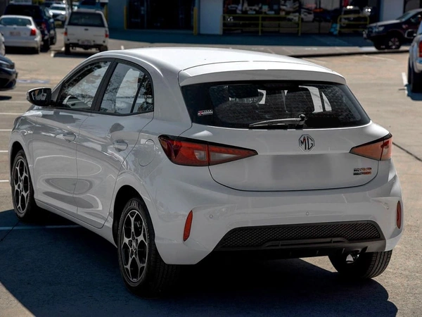 2025 Mg MG3 Excite Automatic Hybrid FWD