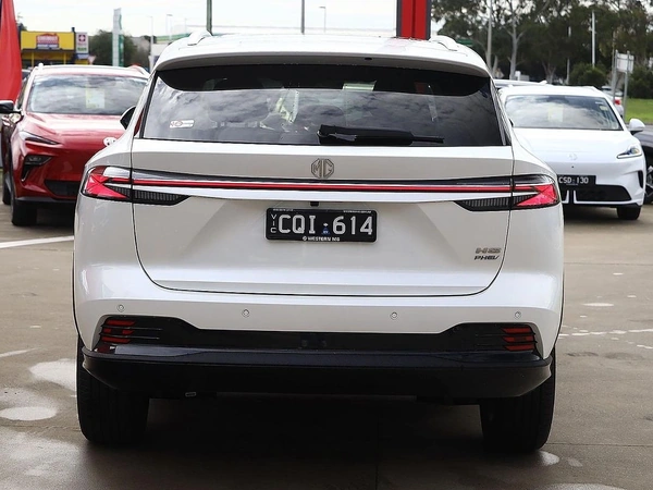 2025 MG HS Super Hybrid Essence Automatic Plug-in Hybrid