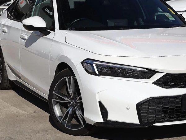 2025 Honda Civic e:HEV L Automatic Hybrid