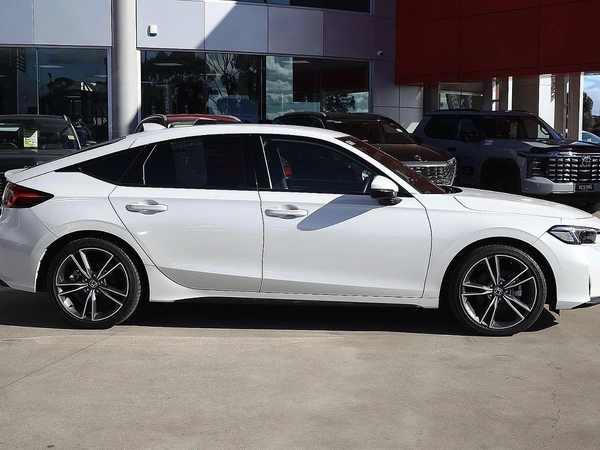 2025 Honda Civic e:HEV L Automatic Hybrid