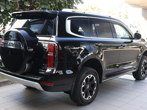 2025 Great Wall Motor Tank 500 Ultra Hi4-T PHEV AWD Panoramic Sunroof