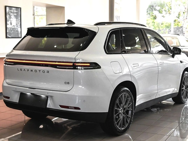 2025 Leapmotor C10 REEV Ultra Hybrid Design Automatic RWD