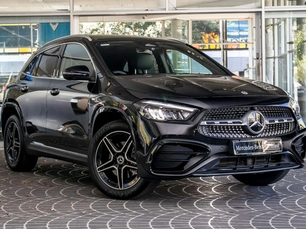 2026 Mercedes-Benz GLA250 e with EQ hybrid technology Front Wheel Drive Automatic