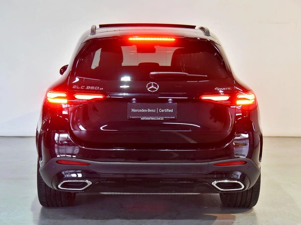 2026 Mercedes-Benz GLC350 e AMG Styling Panoramic Sunroof