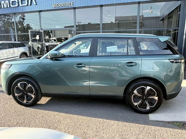 2026 Omoda Jaecoo J5 Hybrid Summit Front Wheel Drive Automatic