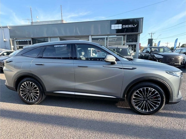 2026 Omoda Omoda 9 Virtue AWD Plug-In Hybrid Automatic