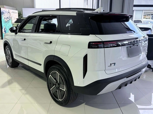 2026 Omoda Jaecoo J7 SHS Summit AWD Plug-in Hybrid Automatic