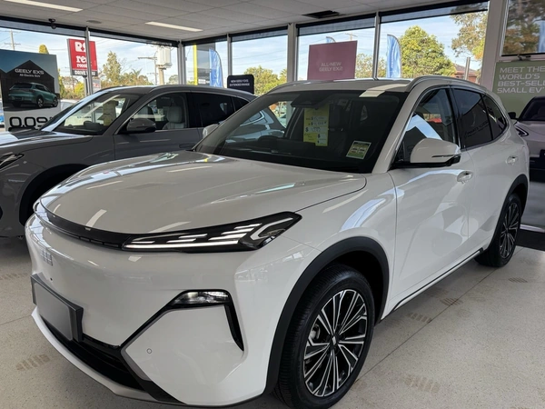2026 Geely Starray Inspire P145 Plug-in Hybrid Automatic