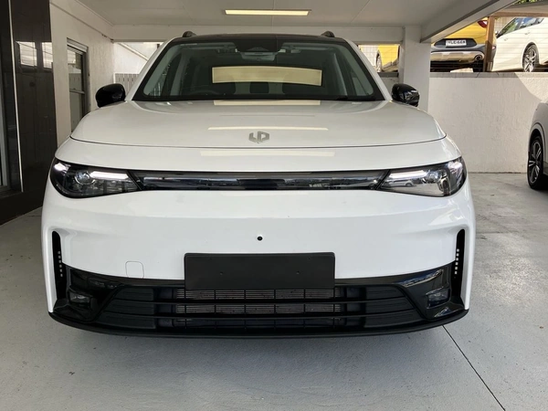 2025 Leapmotor C10 REEV Ultra Hybrid Automatic RWD