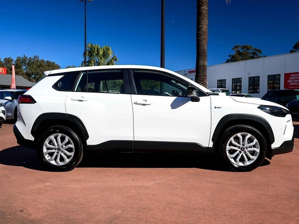 2025 Toyota Corolla Cross GX Hybrid CVT FWD