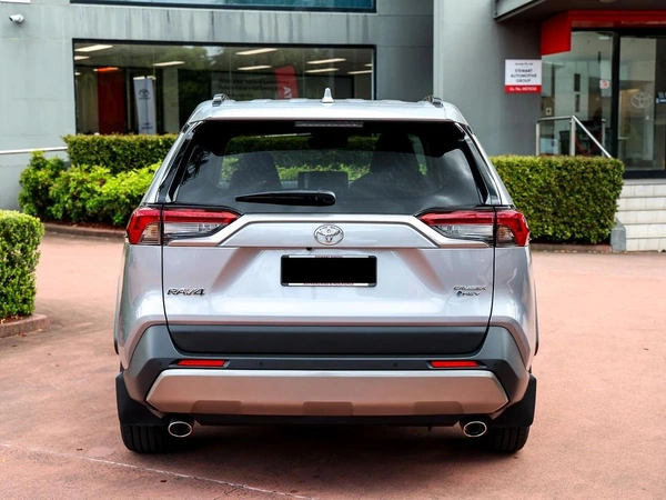 2025 Toyota Rav4 Cruiser Hybrid Automatic FWD