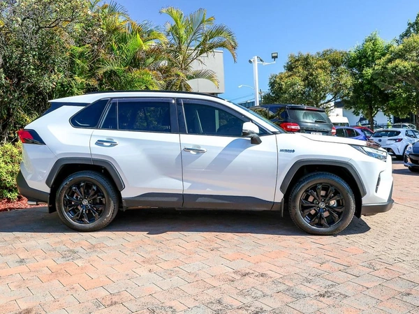 2022 Toyota Rav4 Cruiser Hybrid AWD Automatic