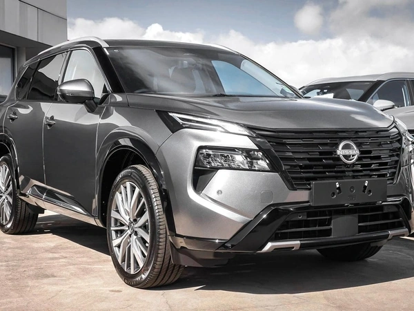 2026 Nissan X-TRAIL Ti-L e-POWER AWD Hybrid