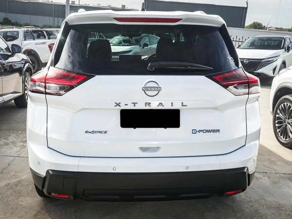 2026 Nissan X-TRAIL ST-L e-POWER AWD Hybrid