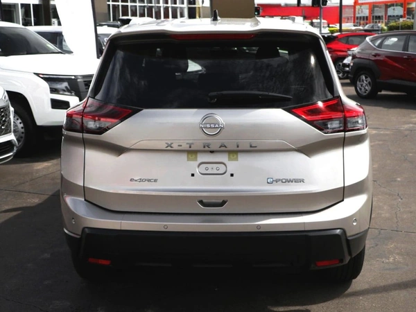 2026 Nissan X-TRAIL ST-L e-POWER AWD Hybrid