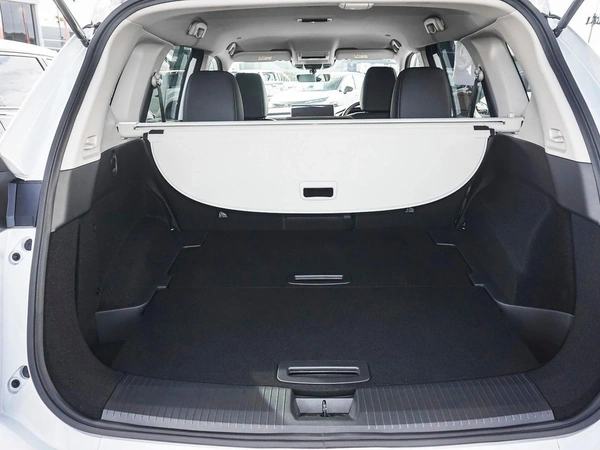 2026 Nissan X-TRAIL ST-L e-POWER Two Wheel Drive Hybrid