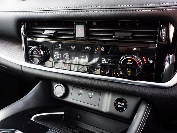 2026 Nissan X-TRAIL Ti-L e-POWER AWD Hybrid