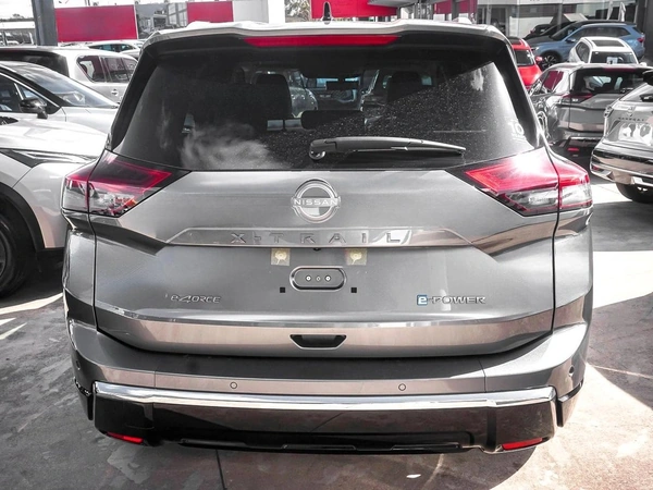 2026 Nissan X-TRAIL Ti-L e-POWER AWD Hybrid