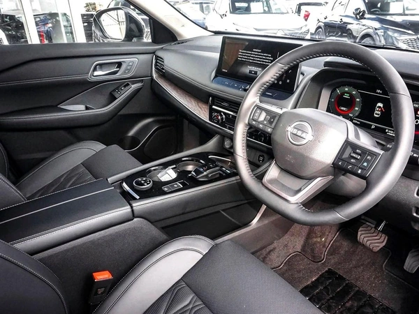 2026 Nissan X-TRAIL Ti-L e-POWER AWD Hybrid
