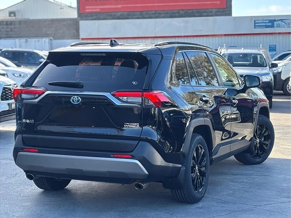 2023 Toyota RAV4 Cruiser Hybrid AWD Automatic