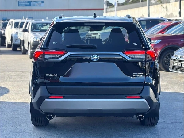 2023 Toyota RAV4 Cruiser Hybrid AWD Automatic