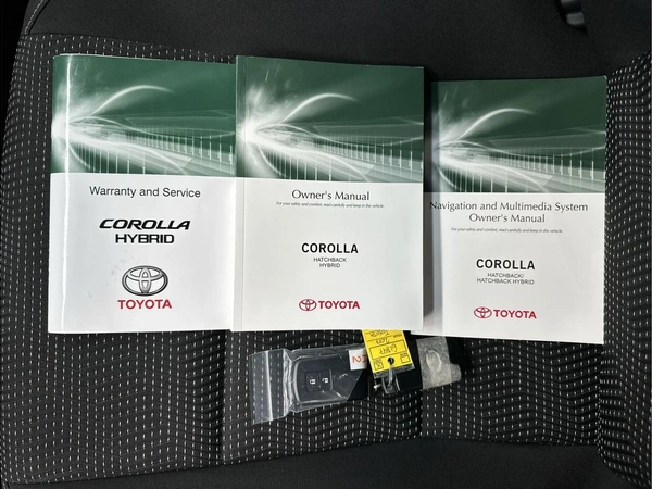 2017 Toyota Corolla Hybrid Automatic (AT) FWD