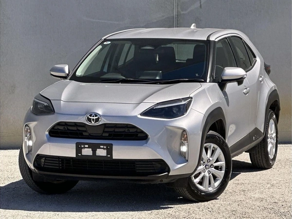 2025 Toyota Yaris Cross GX Hybrid Automatic FWD