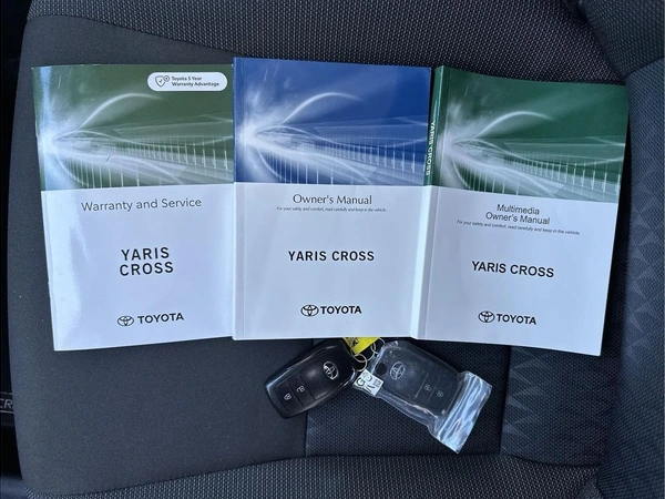 2025 Toyota Yaris Cross GX Hybrid Automatic FWD