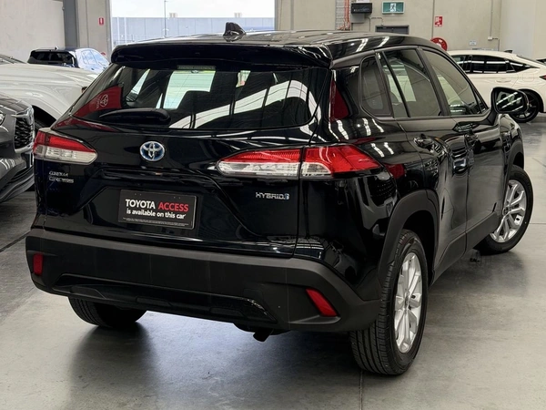 2022 Toyota Corolla Cross GX Hybrid Automatic
