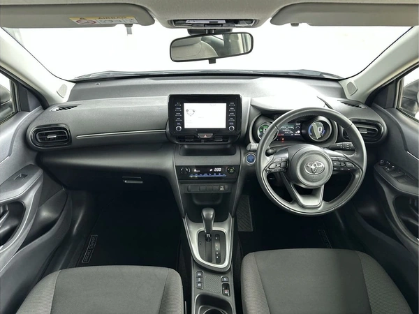 2023 Toyota Yaris Cross GX Hybrid Automatic FWD