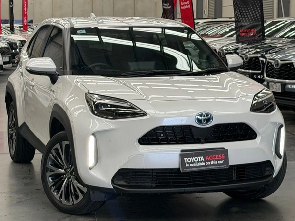 2022 Toyota Yaris Cross Urban Hybrid Automatic
