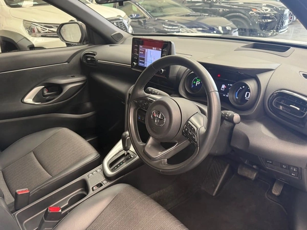 2022 Toyota Yaris Cross Urban Hybrid Automatic