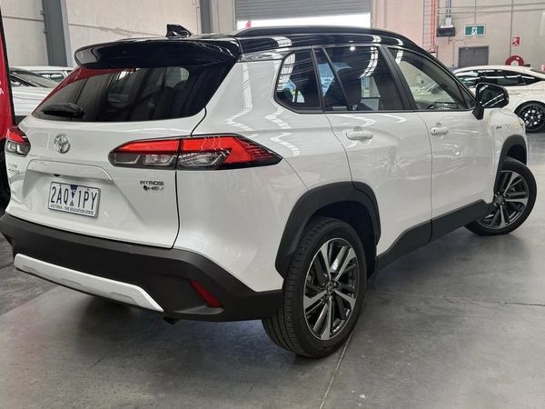2024 Toyota Corolla Cross Atmos Hybrid Automatic