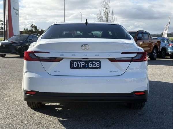 2025 Toyota Camry SL AXVH80R Hybrid Automatic