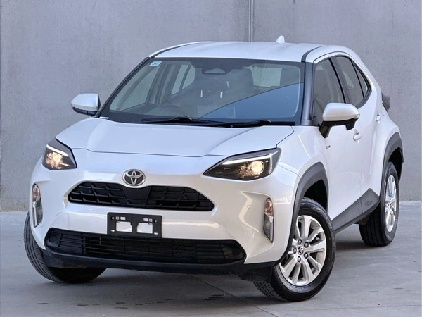 2025 Toyota Yaris Cross GX Hybrid CVT FWD