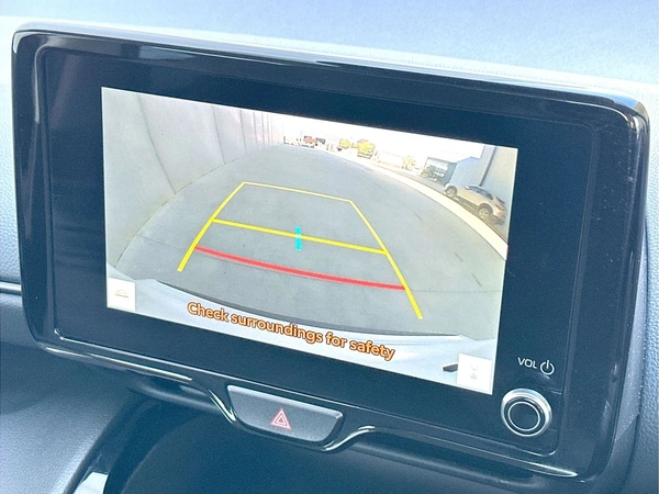 2025 Toyota Yaris Cross GX Hybrid CVT FWD