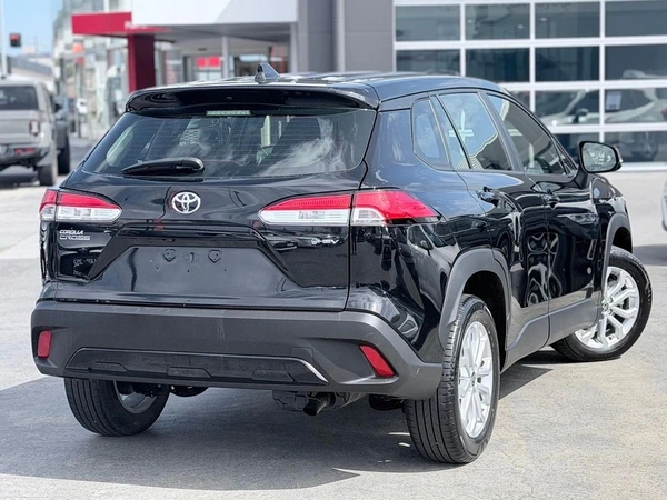 2024 Toyota Corolla Cross GX Hybrid Front Wheel Drive Automatic