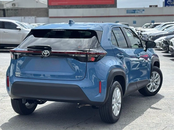 2024 Toyota Yaris Cross GX Hybrid CVT FWD