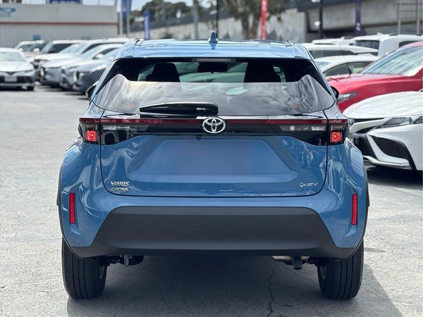 2024 Toyota Yaris Cross GX Hybrid CVT FWD