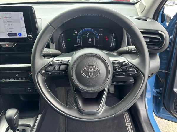 2024 Toyota Yaris Cross GX Hybrid CVT FWD