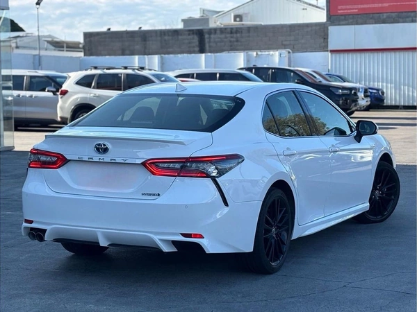 2021 Toyota Camry SX Hybrid Automatic